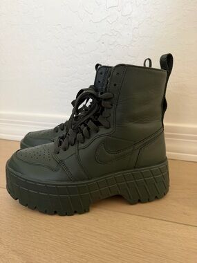 Nike Jordan 1 high Brooklyn  size 7